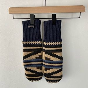 Pendleton Wool Fleece Lined Mittens
